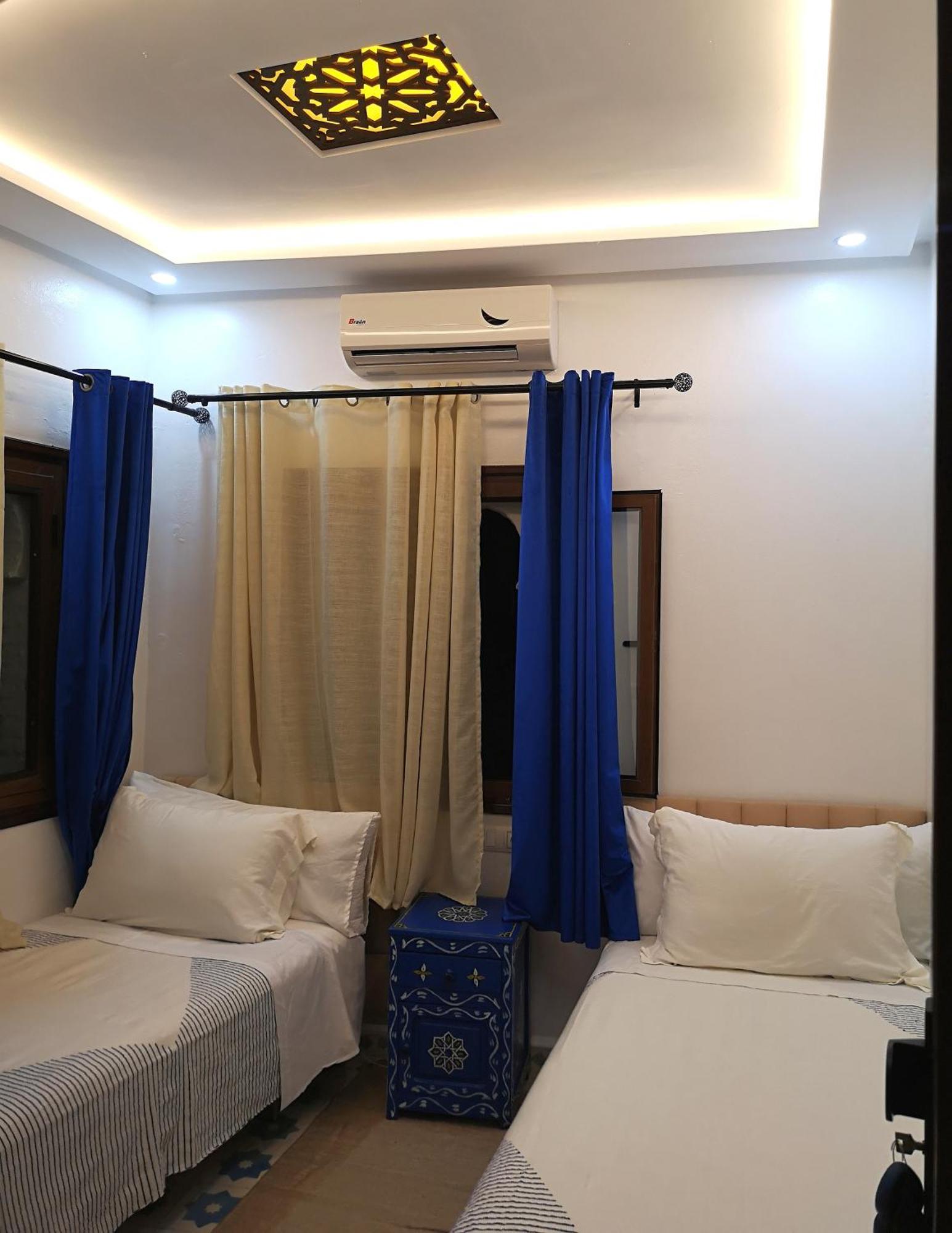 Hotel Koutoubia Шефшауэн Экстерьер фото