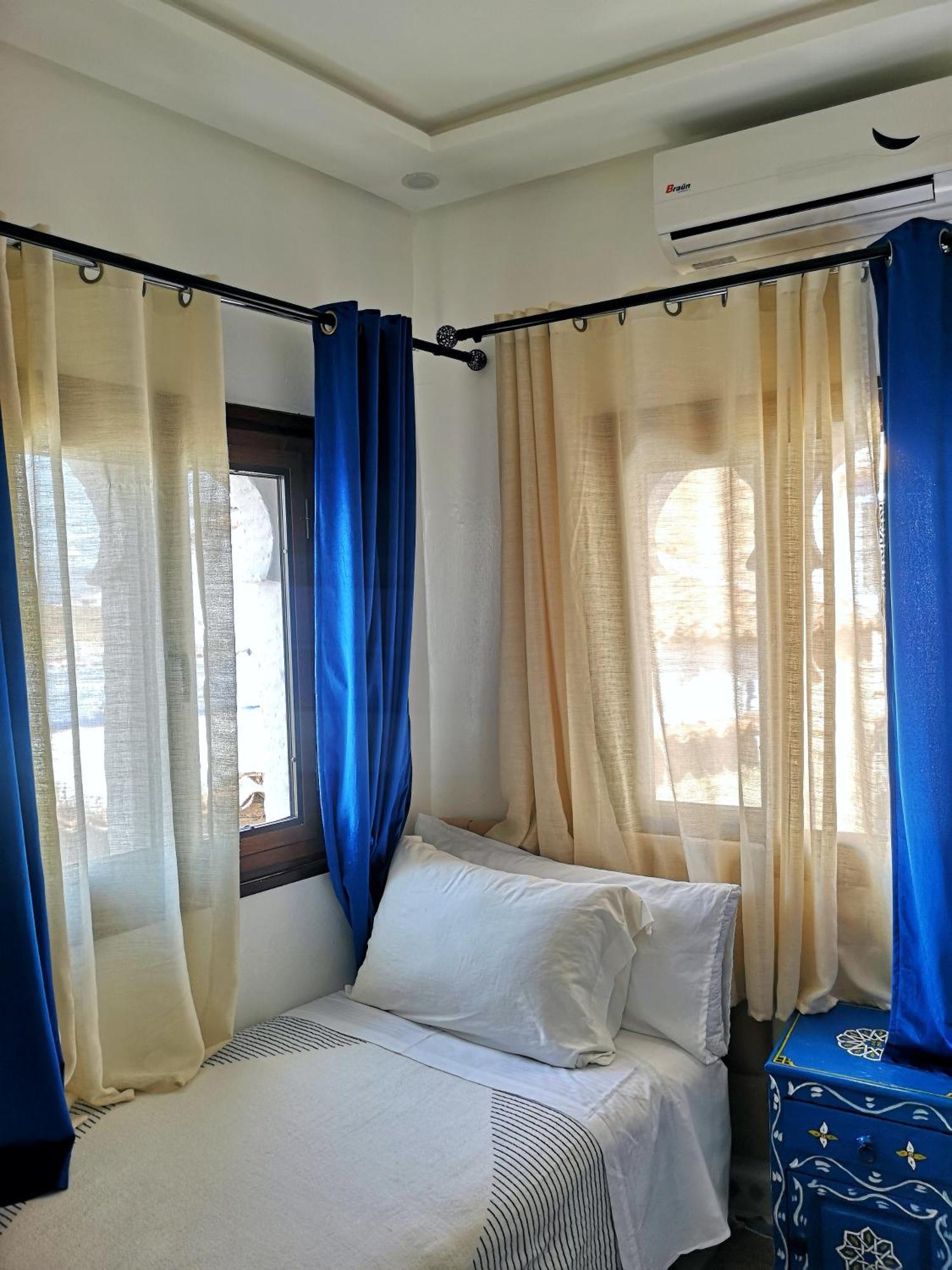 Hotel Koutoubia Шефшауэн Экстерьер фото